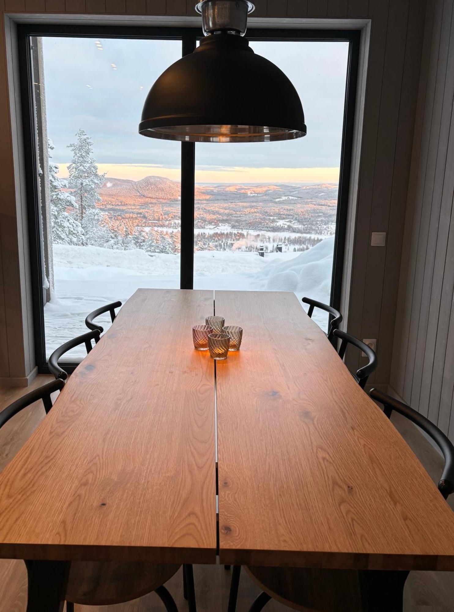 Toppvillan - Ski In - Ski Out - 200 M Till Toppen Och Cykelleder Järvsö Εξωτερικό φωτογραφία